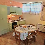 Family In Cagli With Pool Feriehus